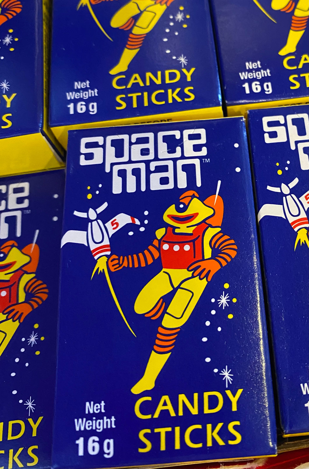Space man candy sticks